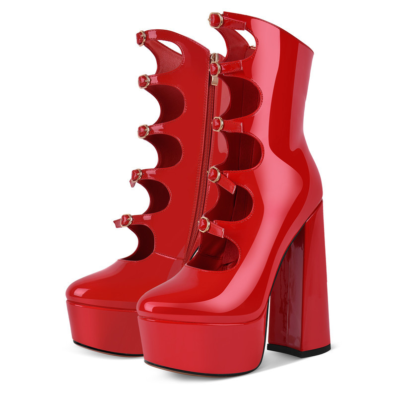 Stiefeletten mit Plateausohle und mehreren Schnallen