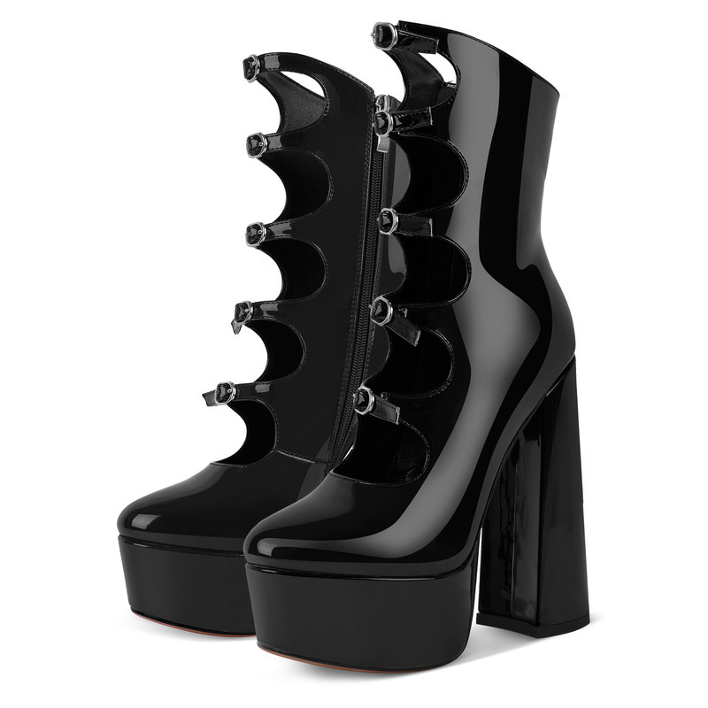 Stiefeletten mit Plateausohle und mehreren Schnallen