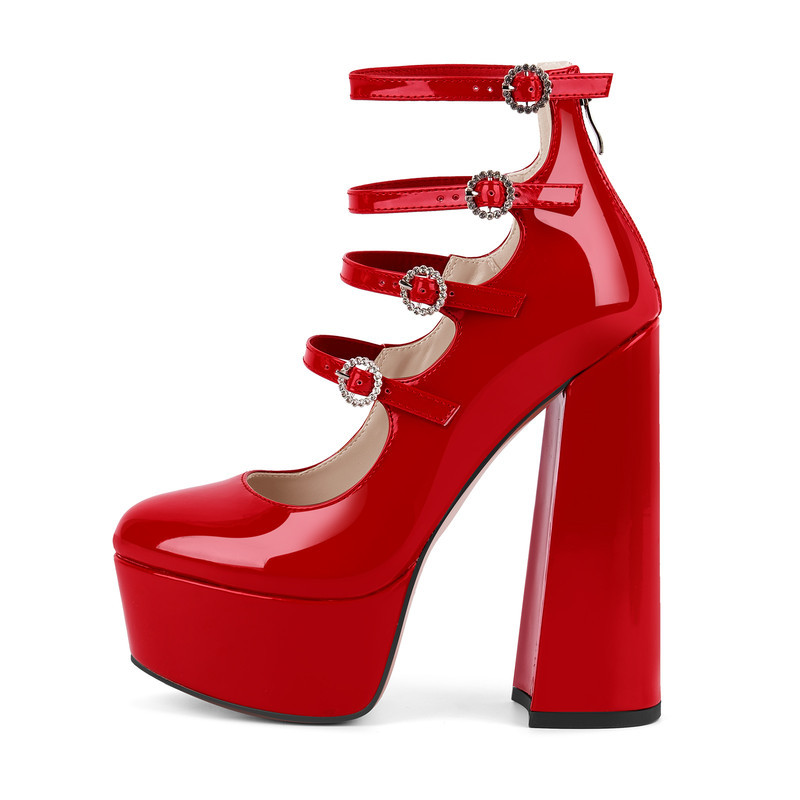 Plateau Pumps mit Strass und mehreren Schnallen