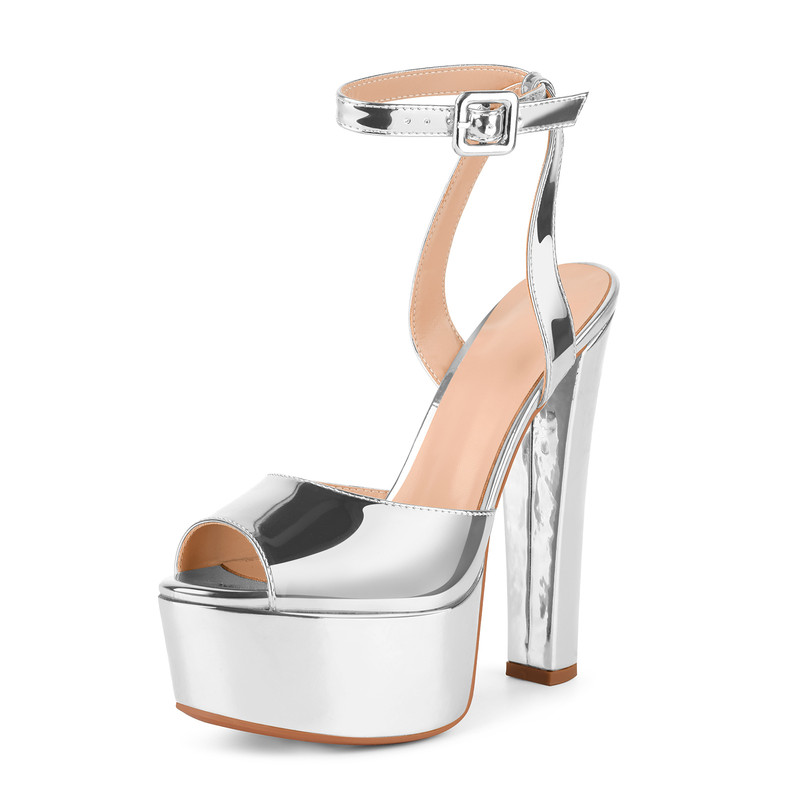 Plateau Sandalen mit Knöchelriemen und Blockabsatz