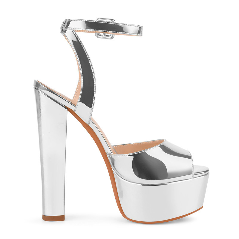 Plateau Sandalen mit Knöchelriemen und Blockabsatz