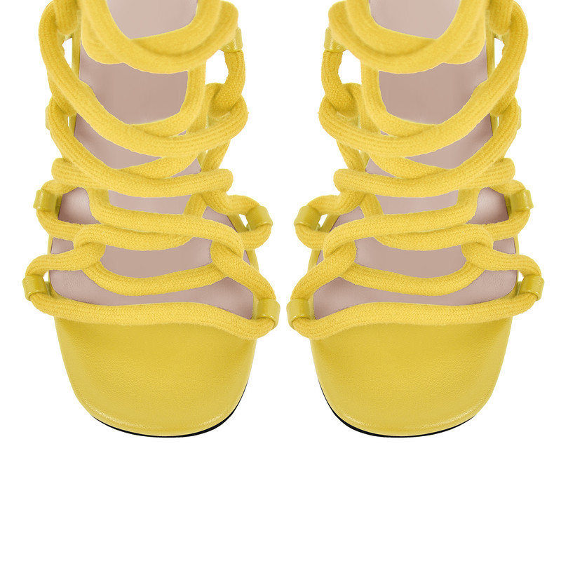 Gladiator Sandalen Stiletto mit runder Spitze und Schnürung