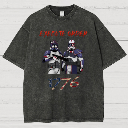Execute Orde 1776 Independence Day Geeky Vintage Distressed T-shirt
