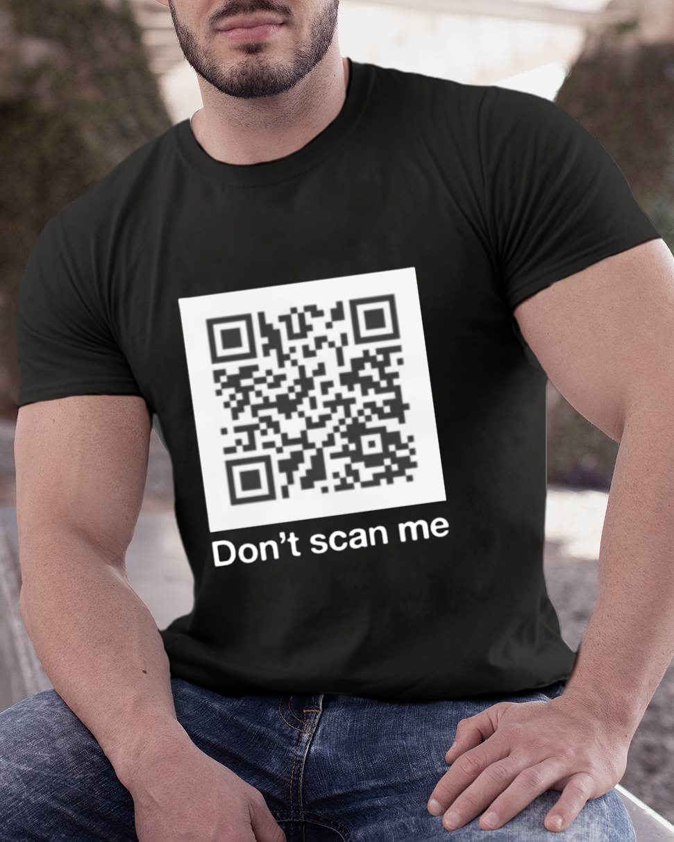 QR Code Prank - Rick Astley - Dont Scan Me - Funny Geek T-Shirt