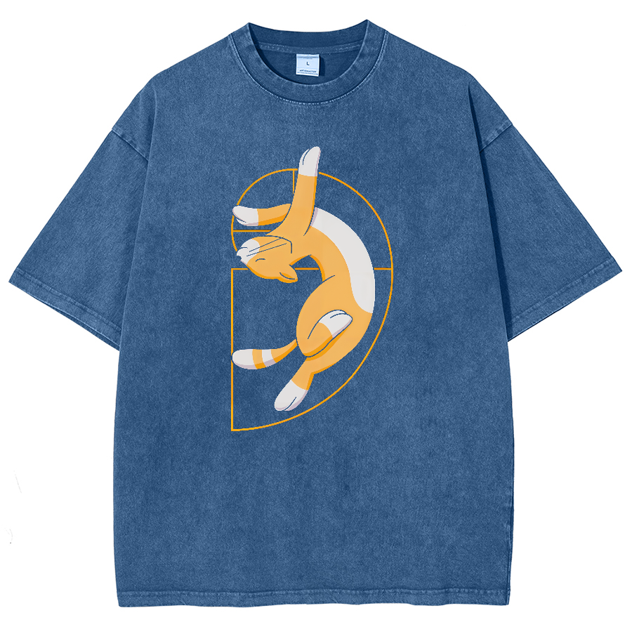 Fibonacci Spiral Cat Vintage Distressed T-shirt