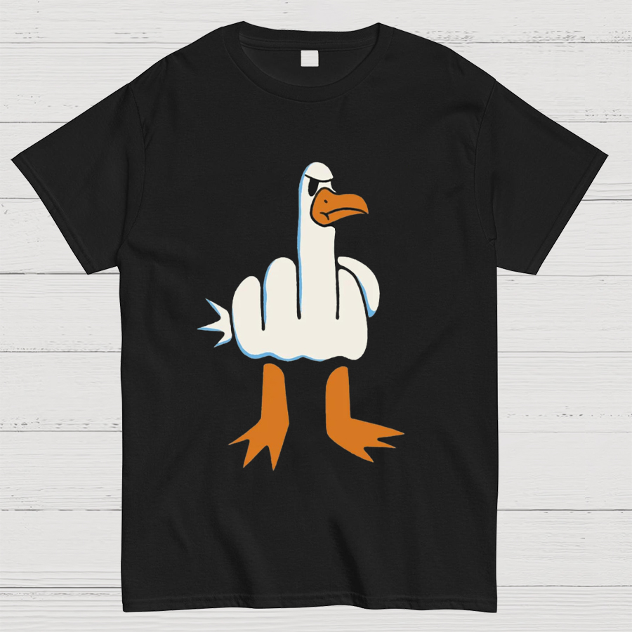 Rude Seagull Design Funny Geeky T-Shirt