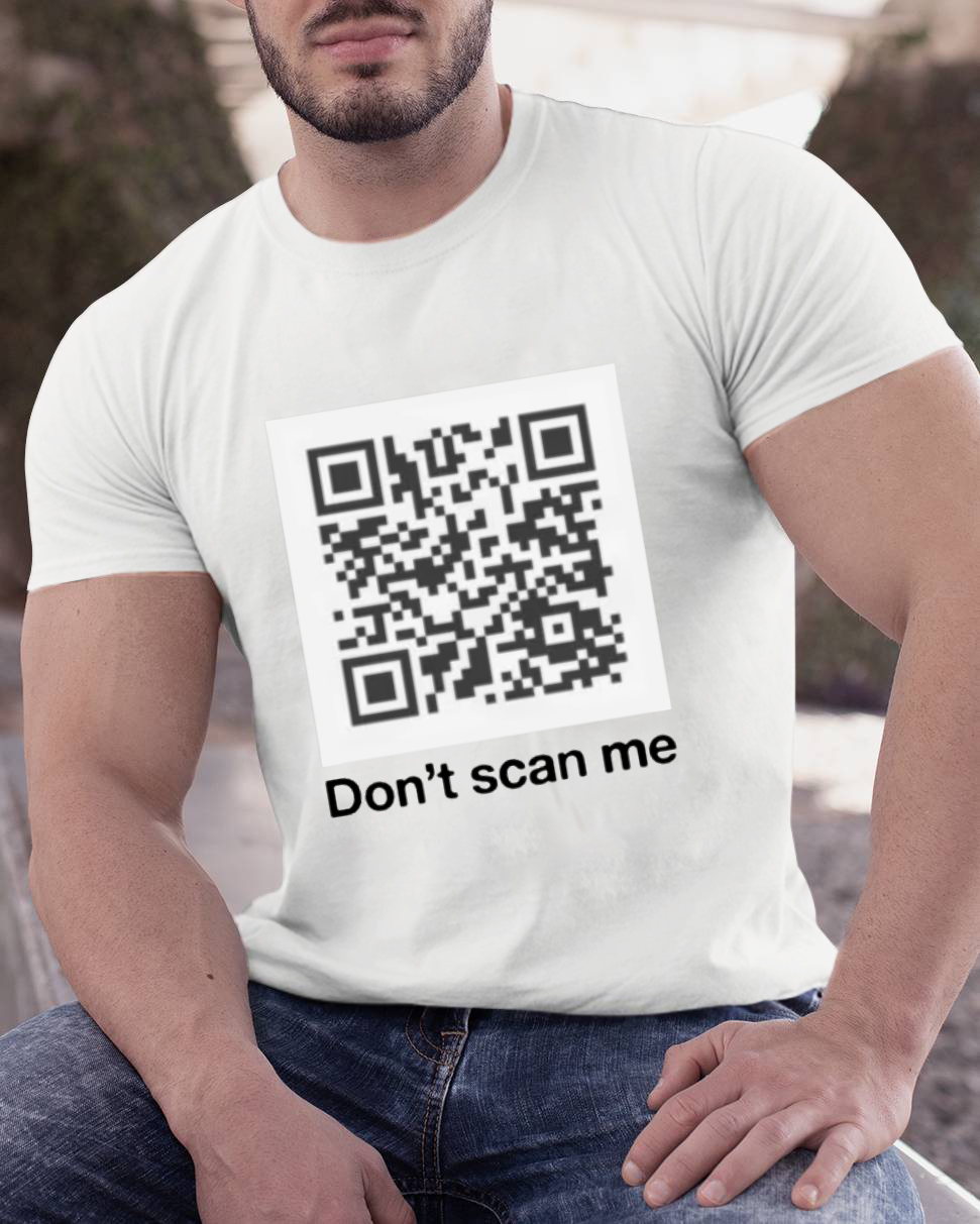QR Code Prank - Rick Astley - Dont Scan Me - Funny Geek T-Shirt