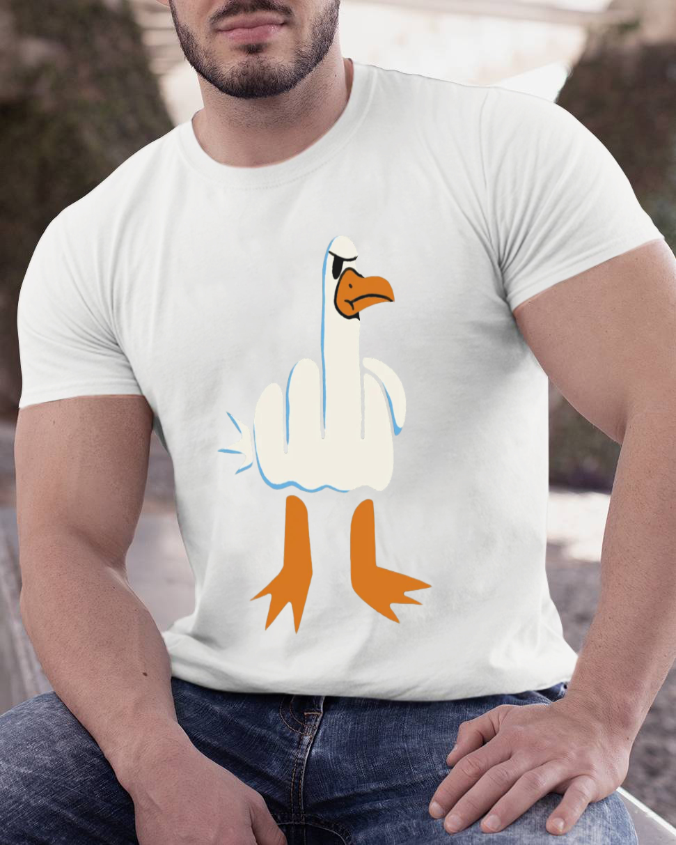 Rude Seagull Design Funny Geeky T-Shirt