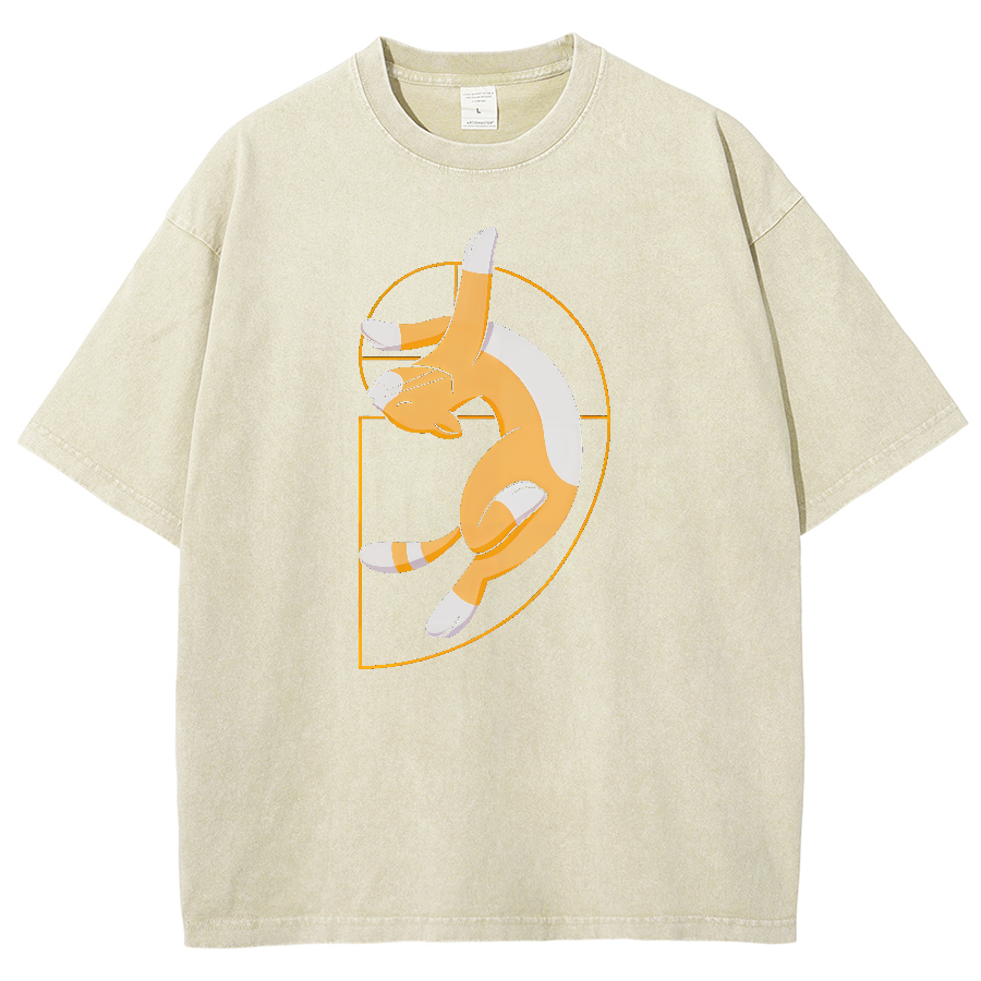 Fibonacci Spiral Cat Vintage Distressed T-shirt