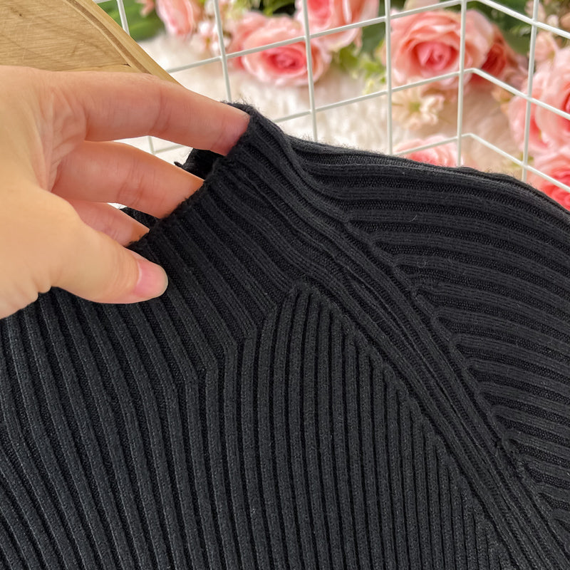 Long Sleeve Knitted Pleated Dress