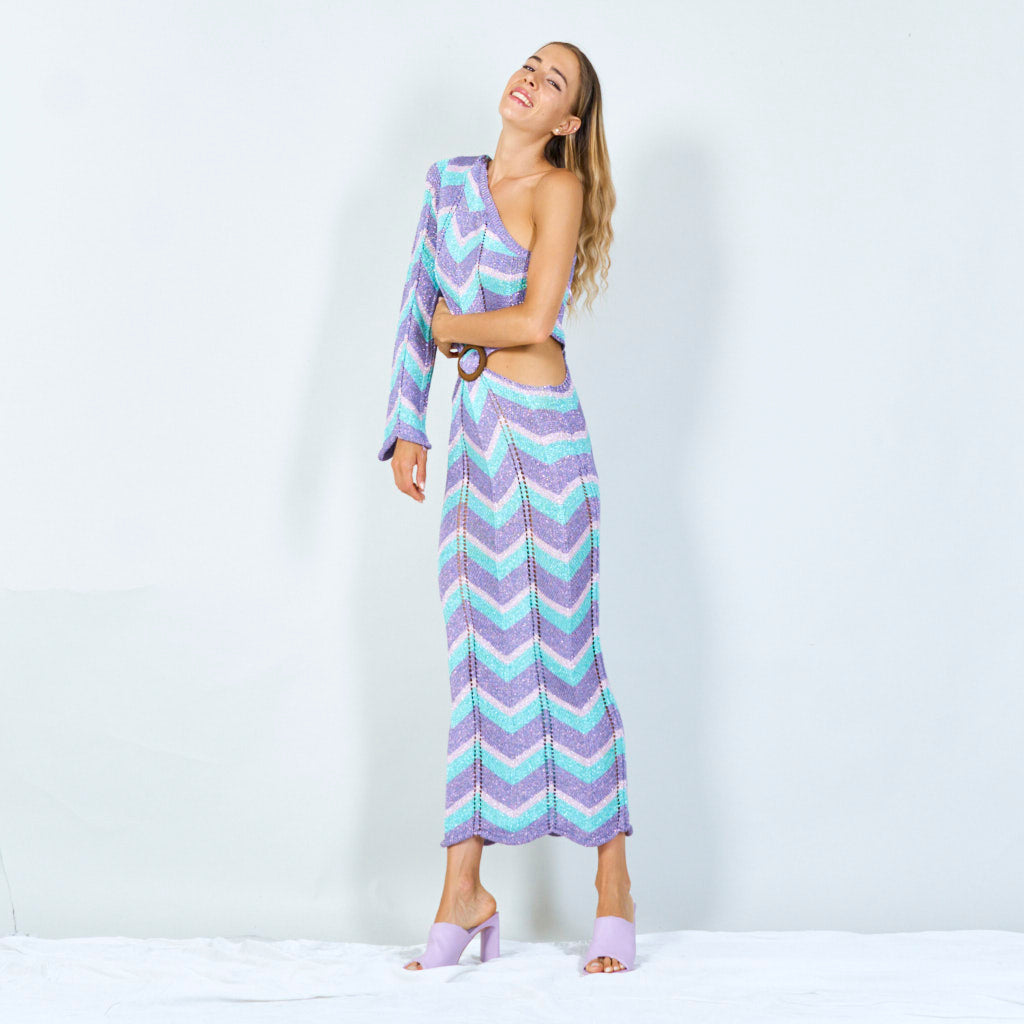 Bold chevron one-shoulder maxi dress