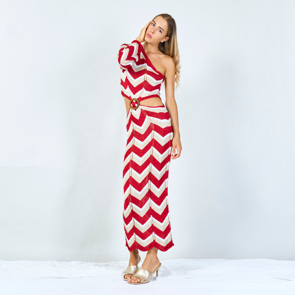Bold chevron one-shoulder maxi dress