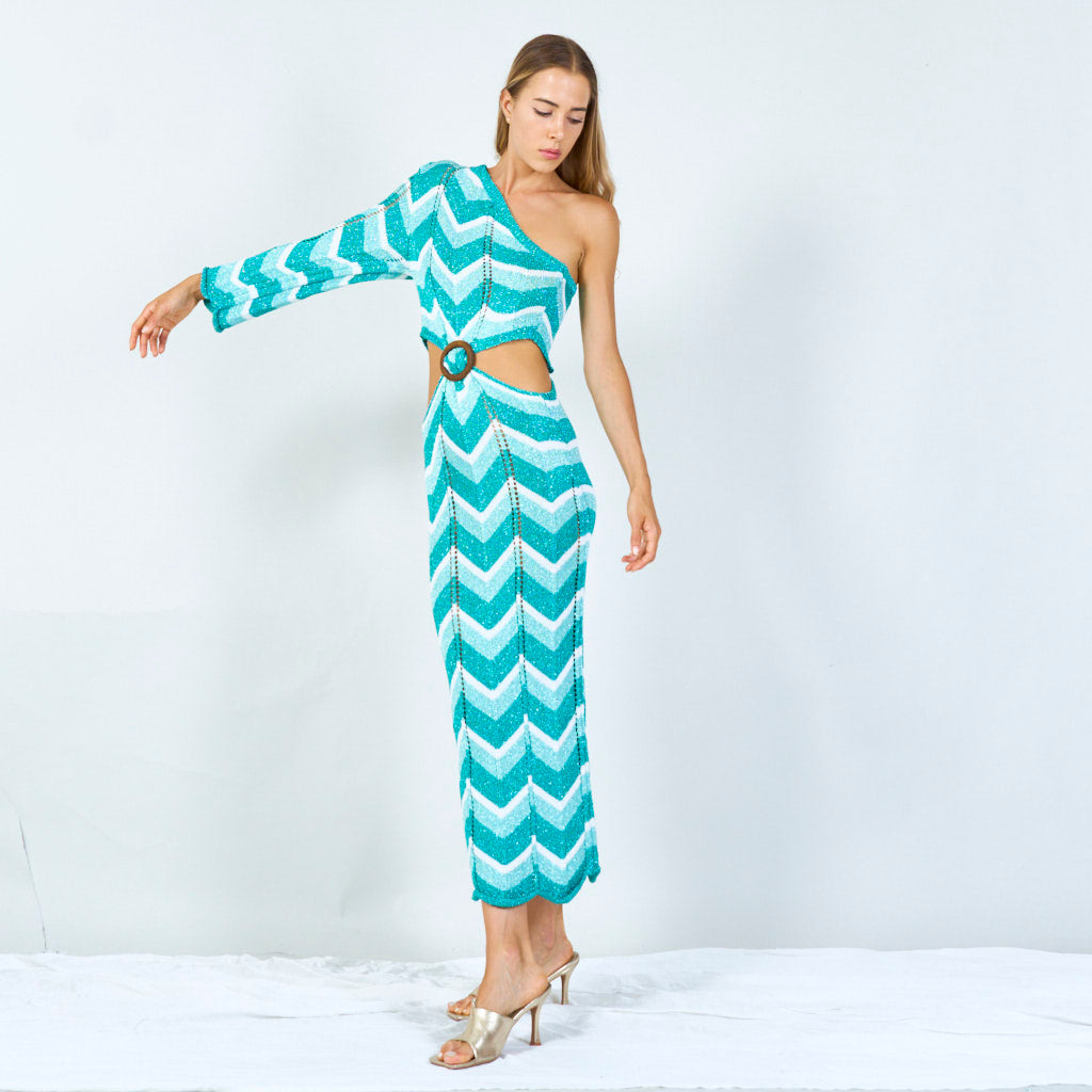 Bold chevron one-shoulder maxi dress