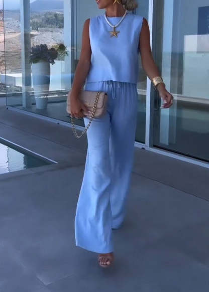 Sleeveless Top and Loose Trousers Suit