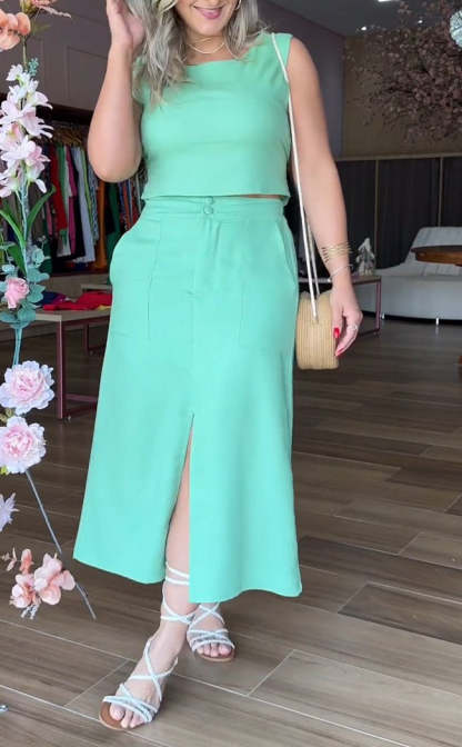 Round Neck Sleeveless Top and Skirt Suit