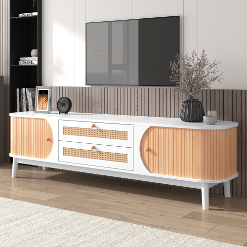 TV-Schrank-Natürlicher Holz-Blend TV-Schrank mit Türen und Schubladen. TV-Länder mit Rattanseiten. Aufhebungslösung, Natürlicher Landhausstil.