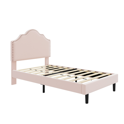 Elegantes, geschwungenes rosafarbenes Einzelbett, verziert mit exquisiten Nieten-OKWISH