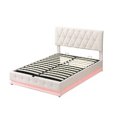 Bett mit Stauraum