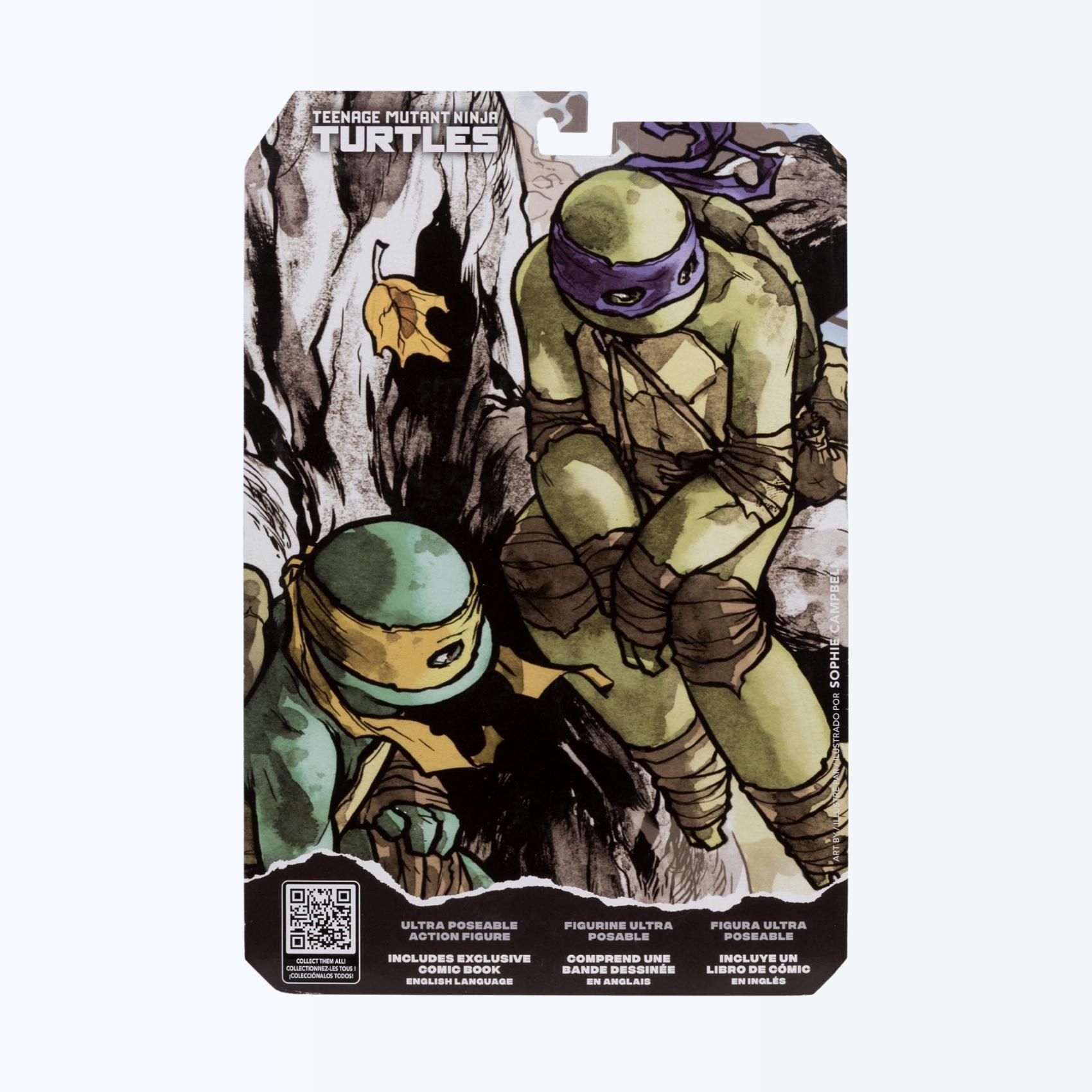 Back-of-pack artwork shot of Donatello and Michelangelo in a tree-top scene