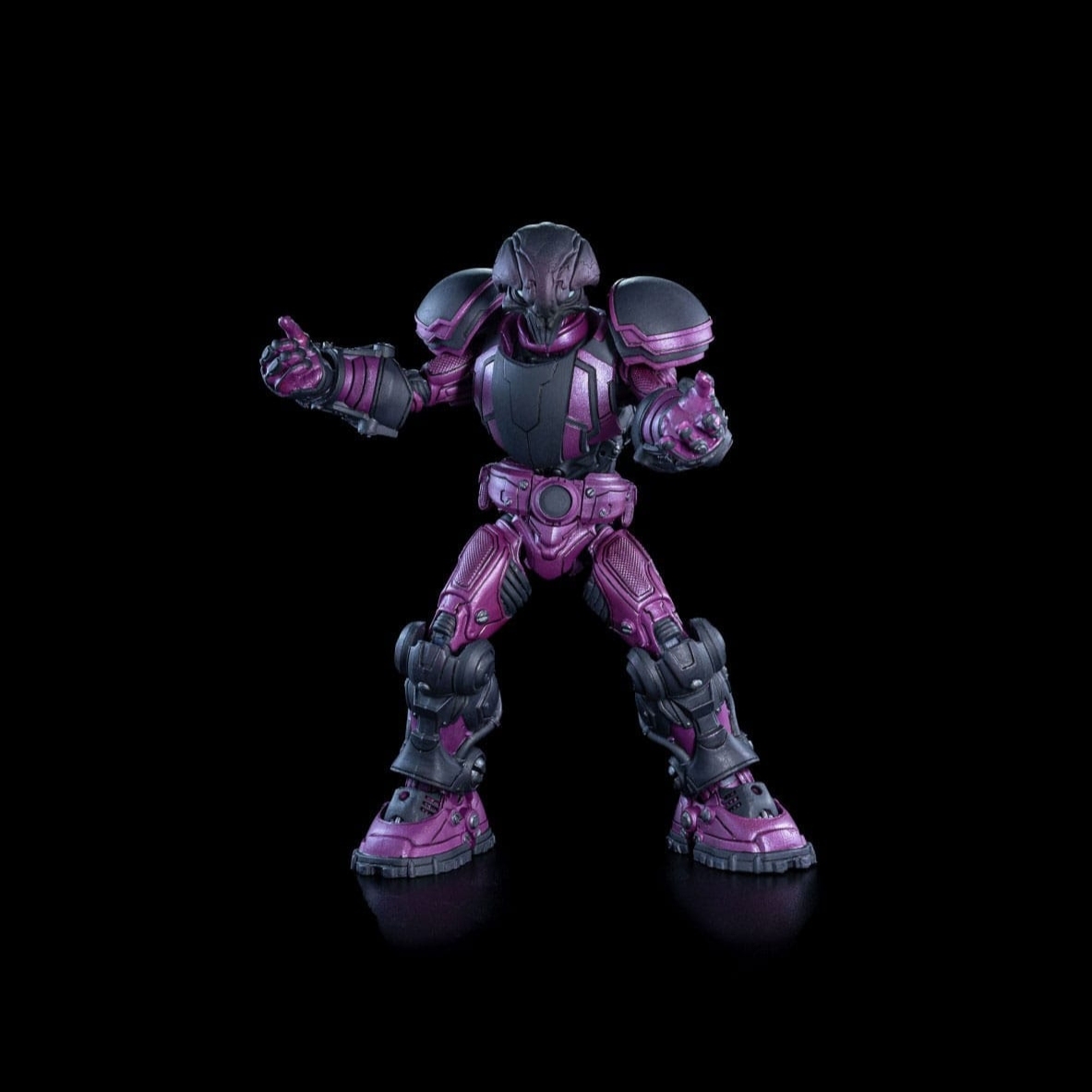 Dynamic pose of Phanost action figure with Sarvos head and open hands, showing off armor detail and articulation