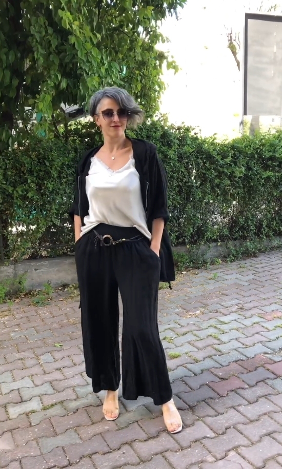 Women's cotton and linen solid color sun protection jacket & wide-leg pants
