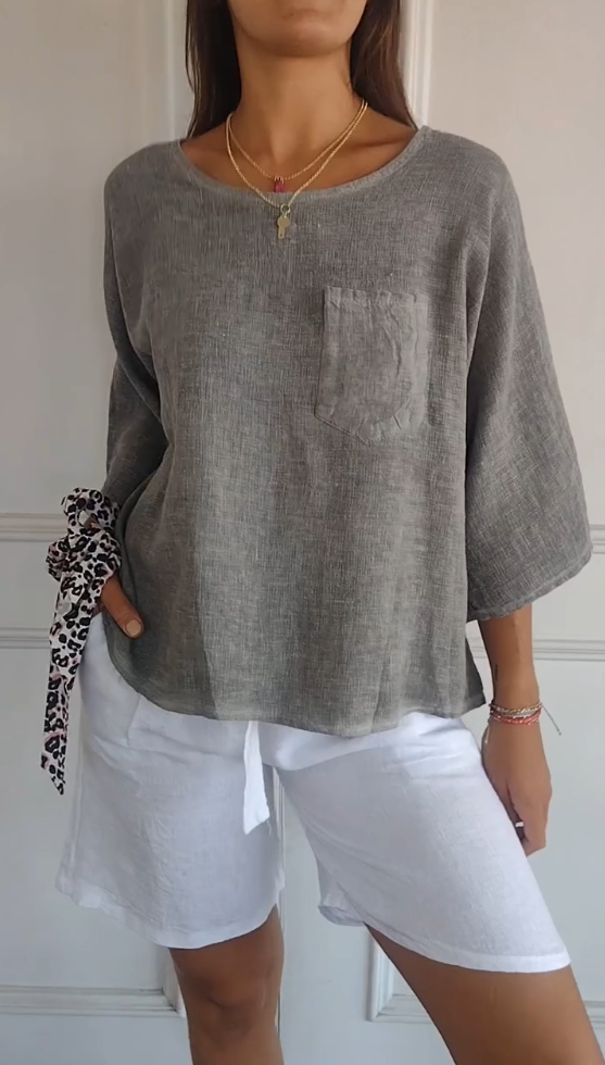 Cotton and Linen Pocket Three-quarter Sleeve Top