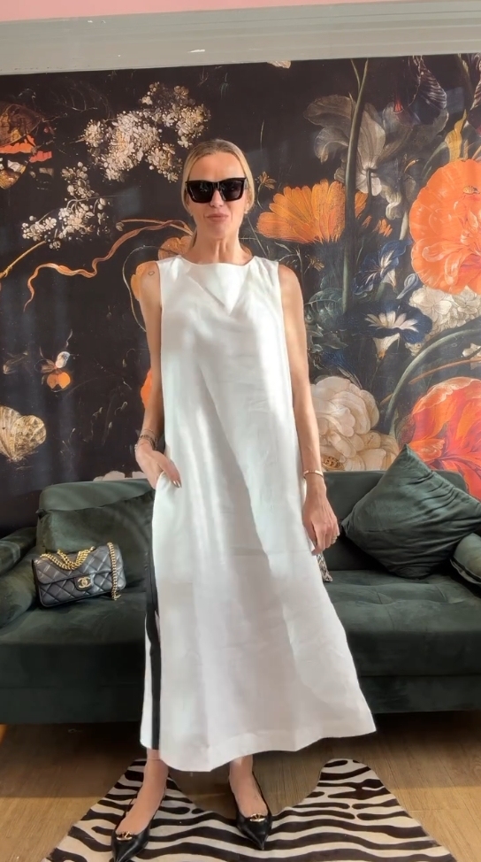 Cotton and Linen Sleeveless Slit Dress