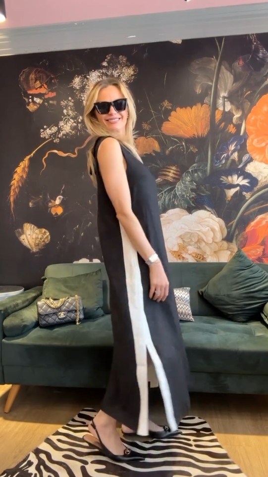 Cotton and Linen Sleeveless Slit Dress