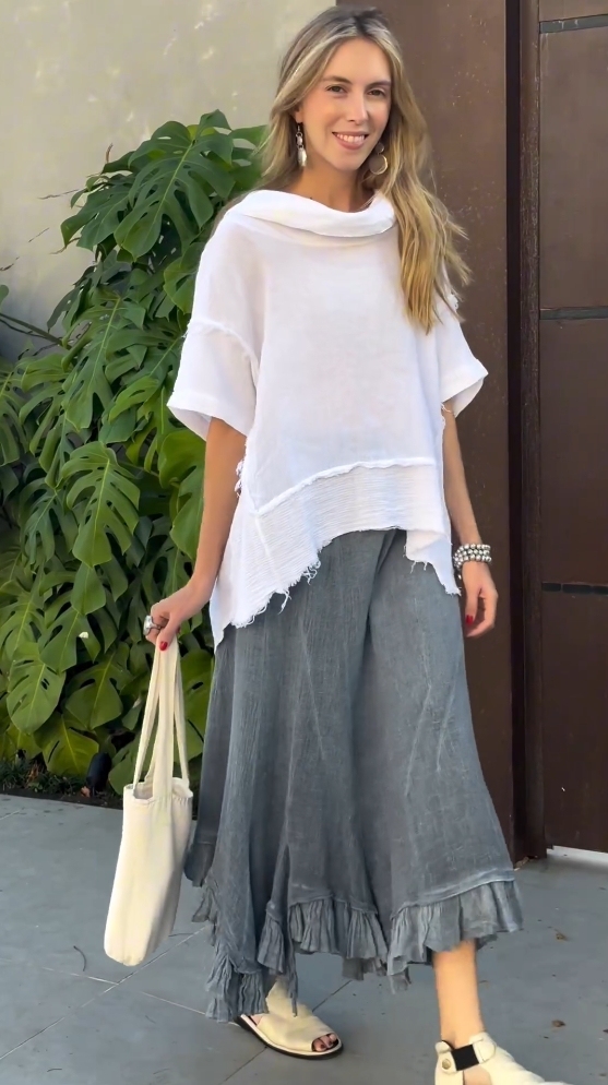 Cotton and linen loose short-sleeved top