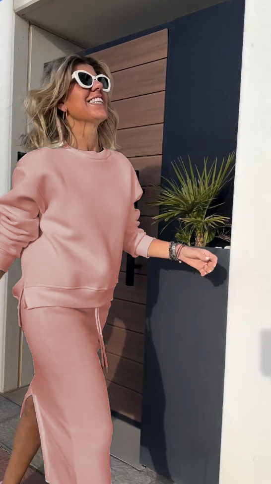 Basic solid color sweatshirt suit long sleeves +back slit skirt