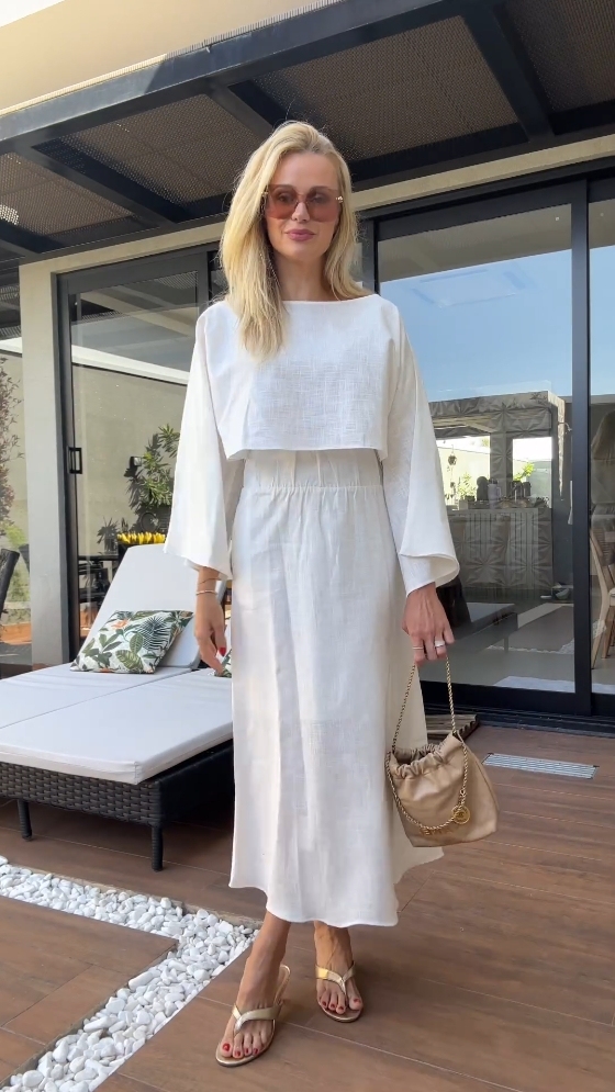 Women's solid color cotton and linen short long-sleeved top and skirt