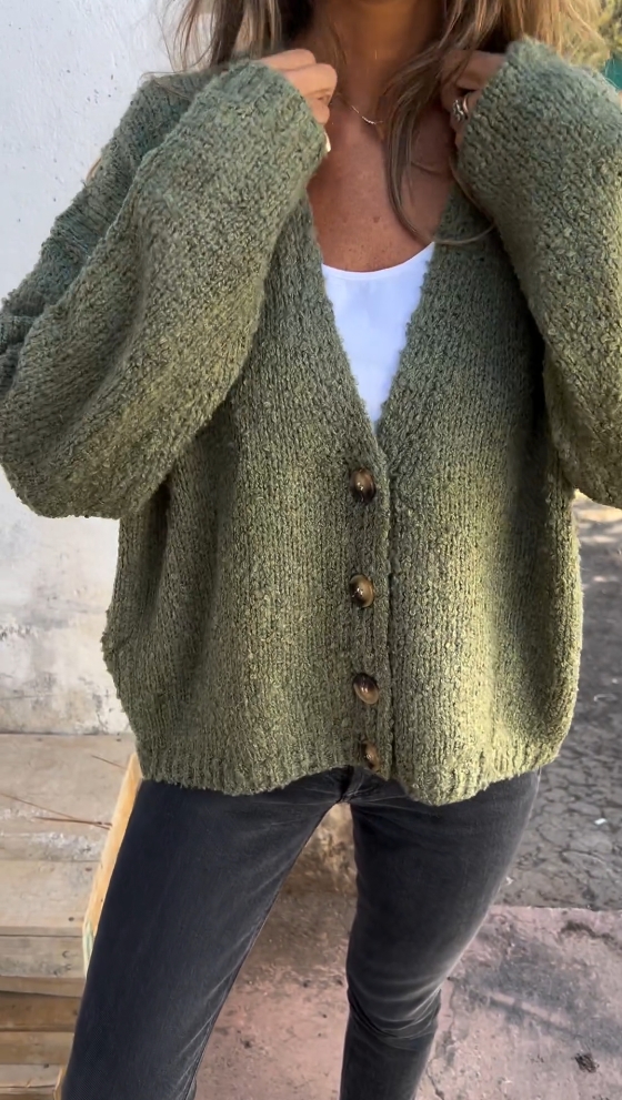 New autumn and winter V-neck cashmere sweater cardigan jacket