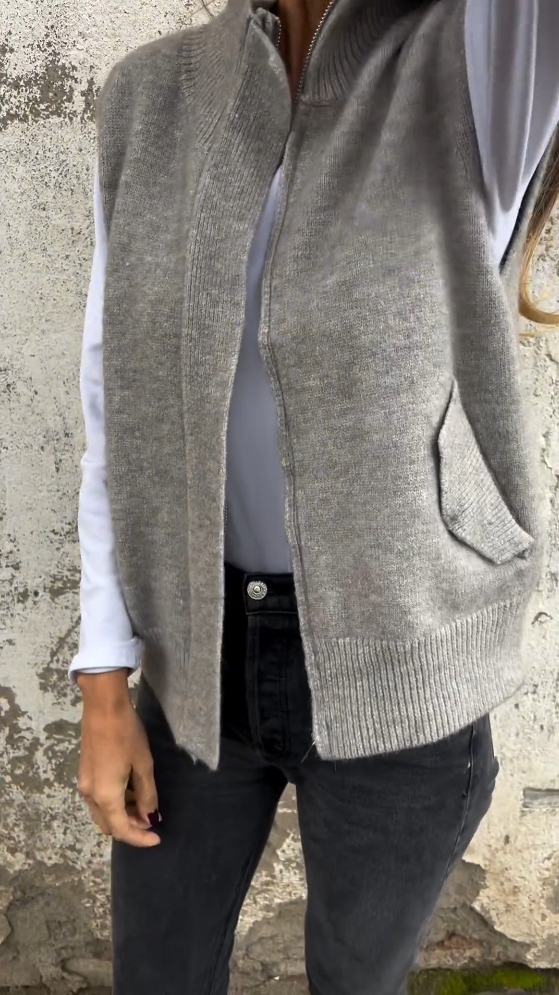 Ladies Half Turtleneck Zipper Cashmere Sweater Vest With Pocket