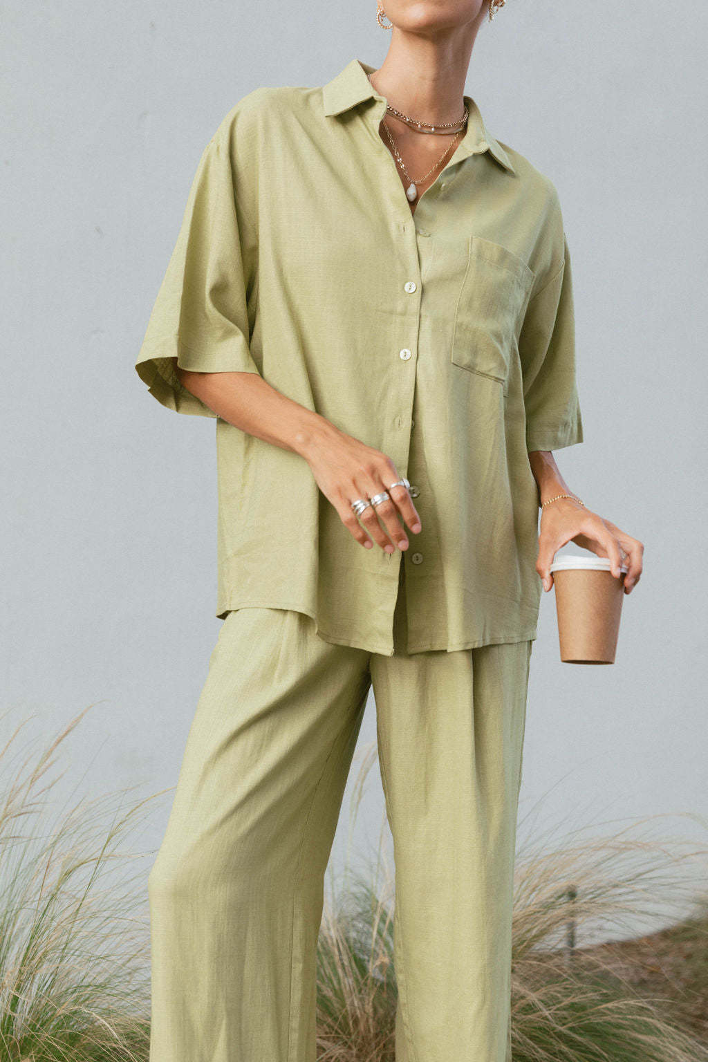 2024Holiday Linen Blend Set