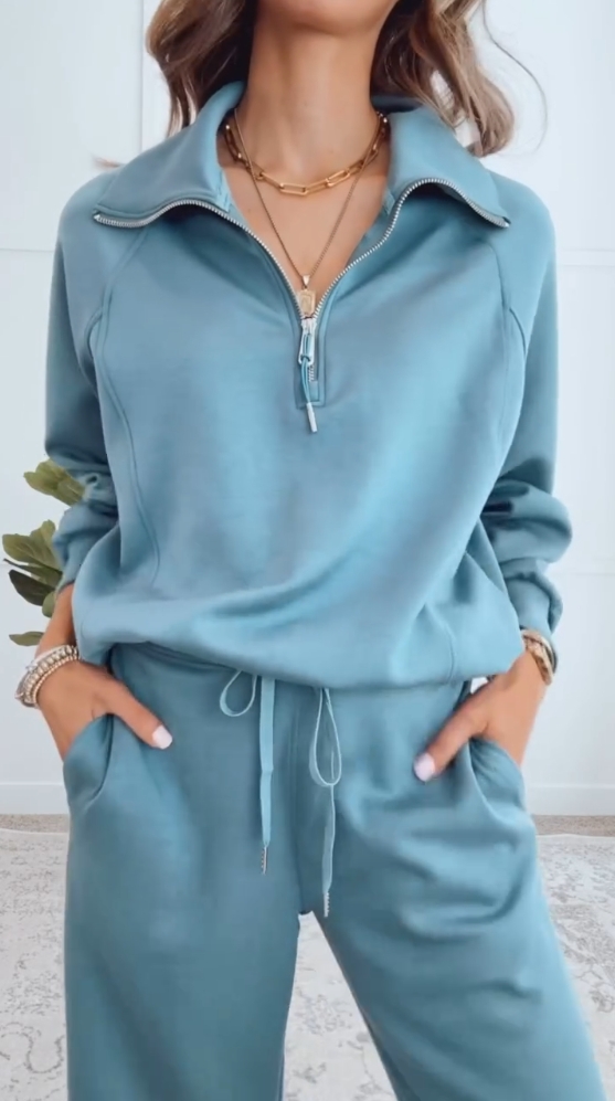 Ladies Casual Suit