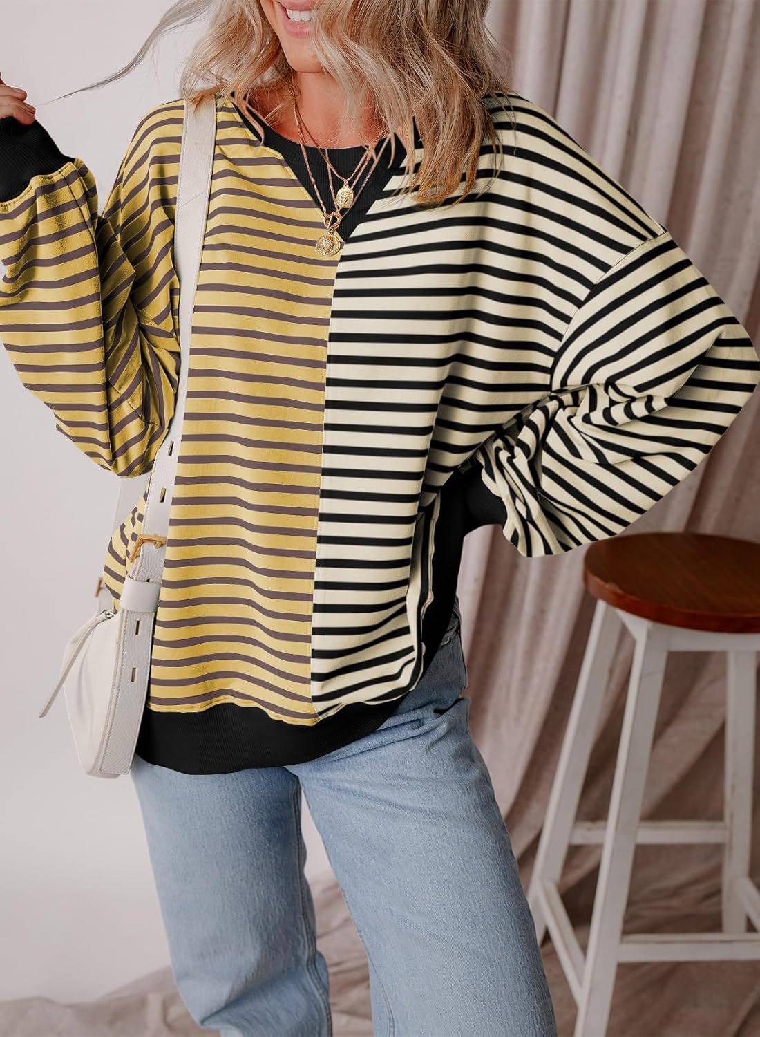 2024 Women's Striped Colorblock Large Size Round Neck Sweatshirt