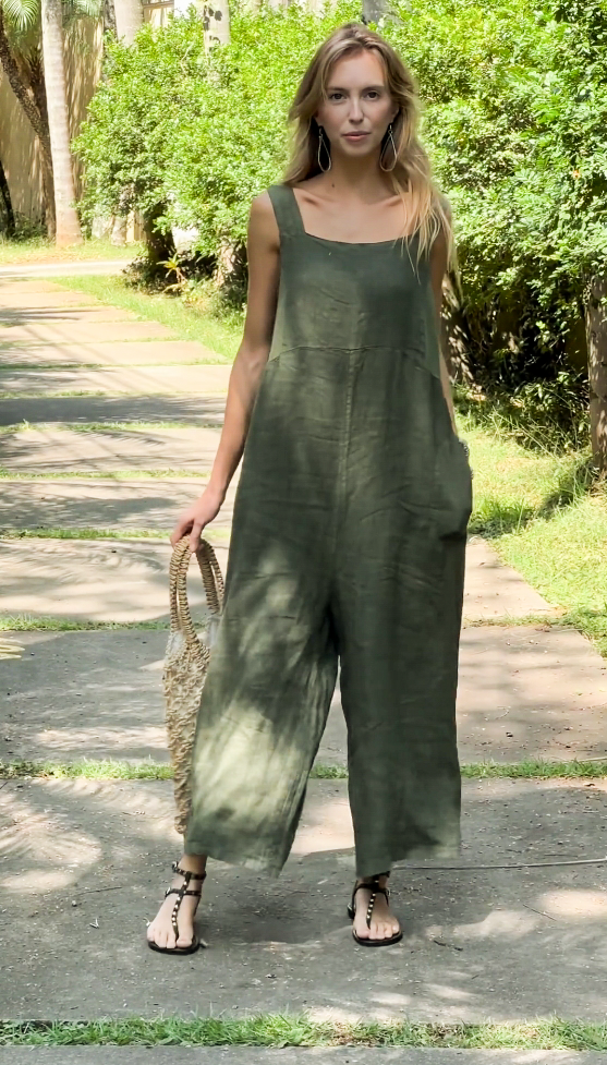 Sleeveless One-piece Casual Bib Pants