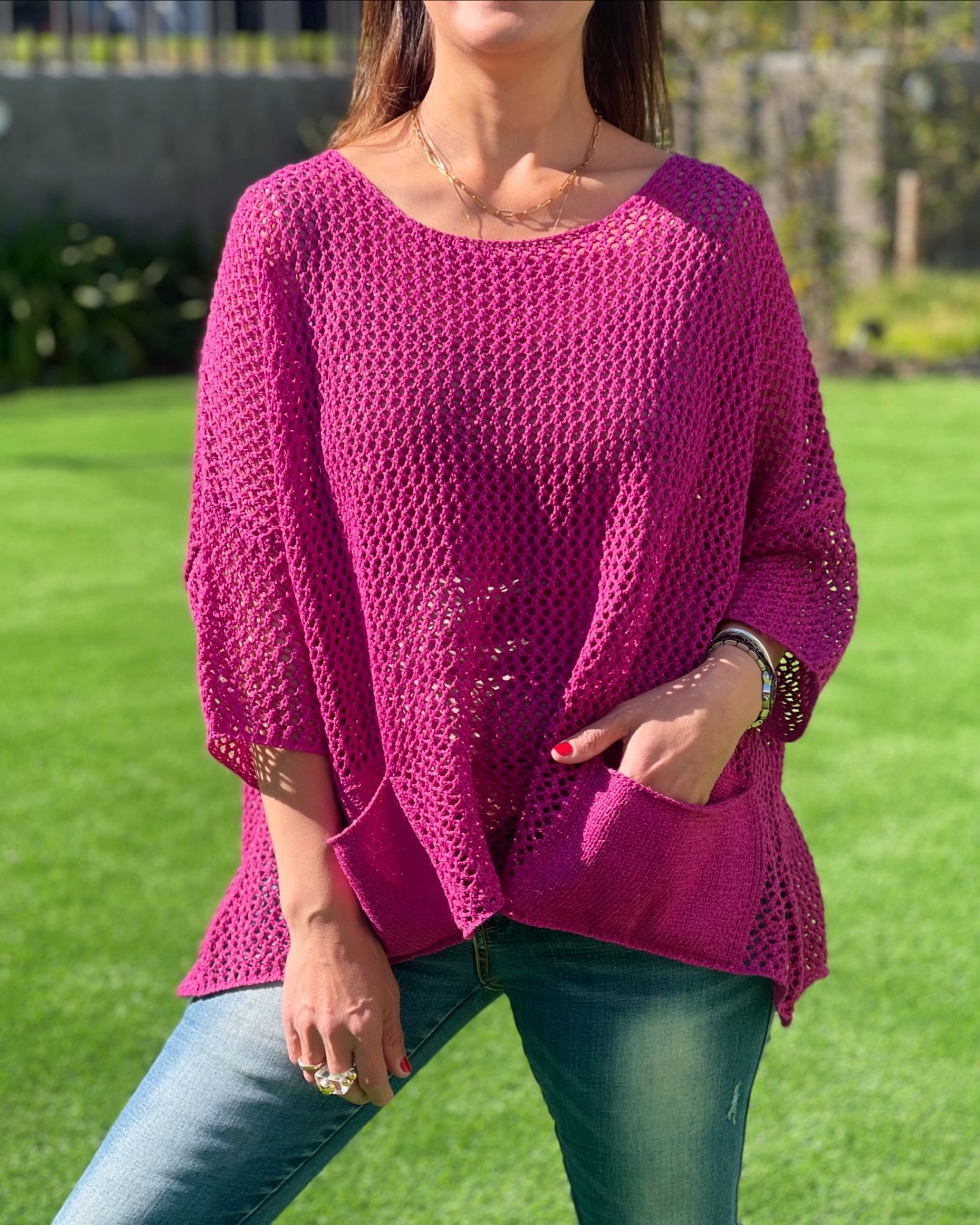 Women's three-quarter sleeve hollow pocket blouse