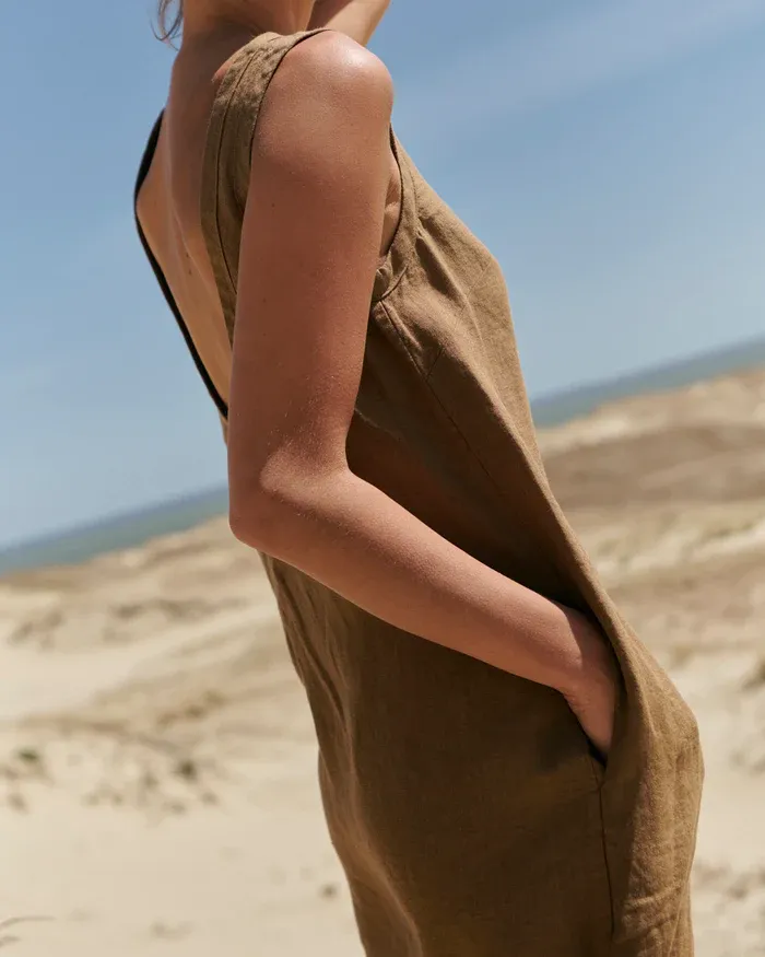 New high-quality linen dresses for 2024