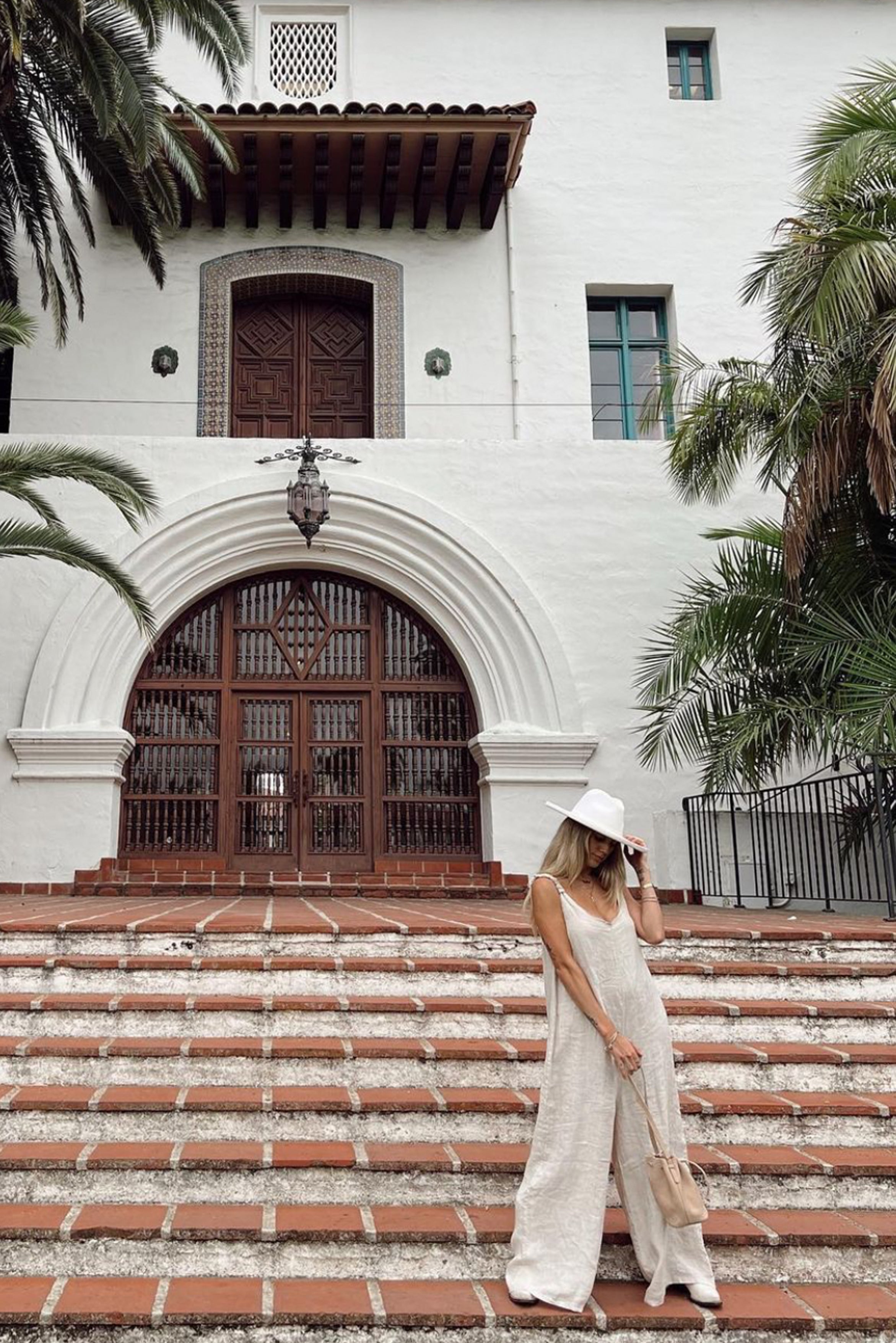 2024The Linen Jumpsuit //