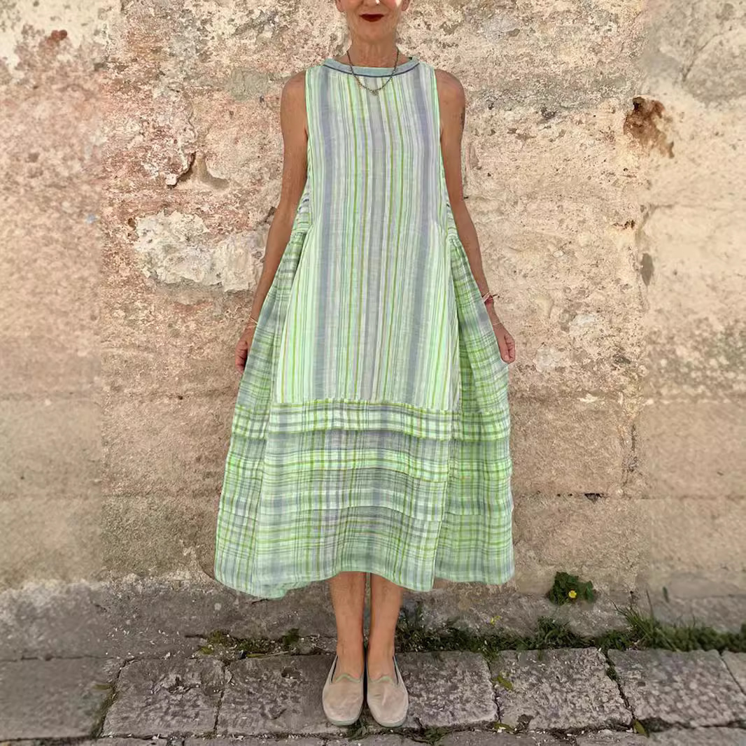 Ladies cotton and linen fresh sleeveless printed dress