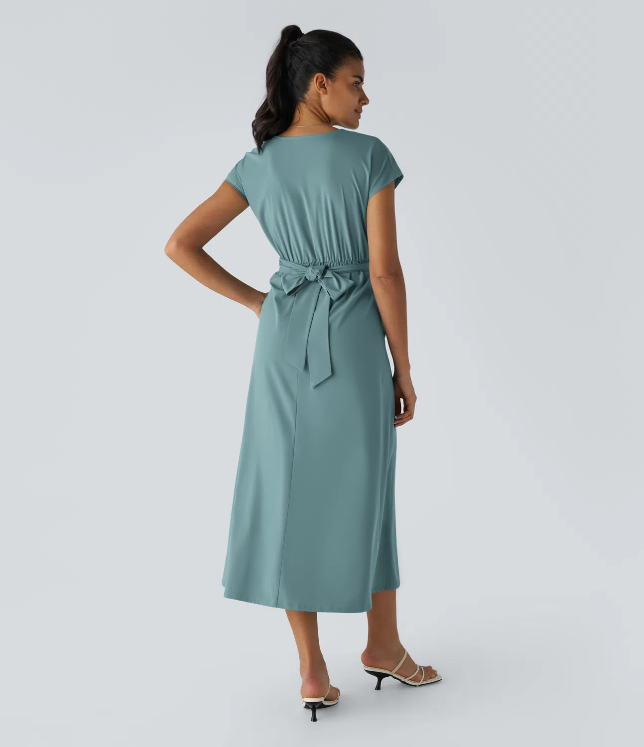 V-Neck Short Sleeve Side Pocket Tie Back Quick Dry Midi Casual Dress