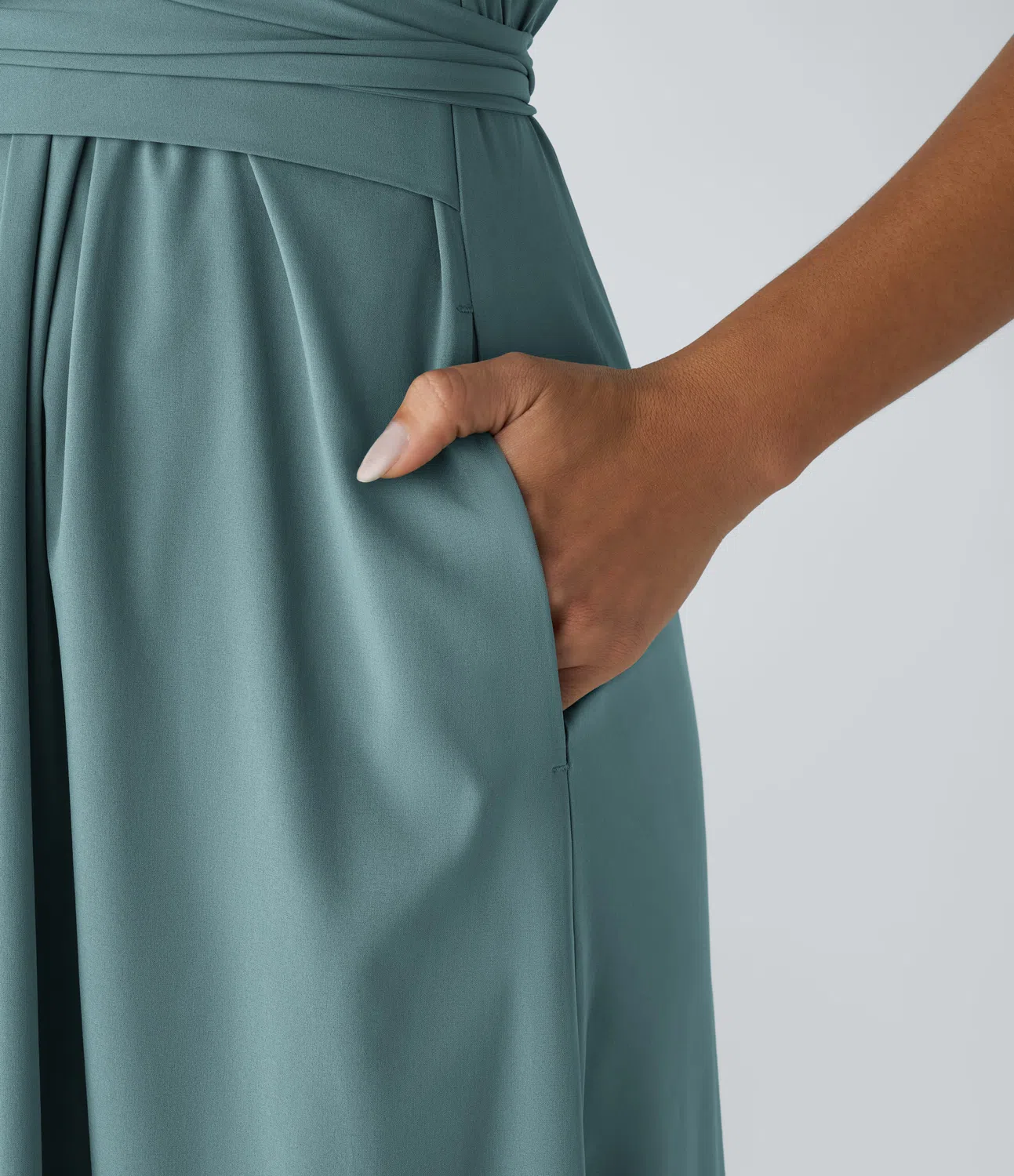 V-Neck Short Sleeve Side Pocket Tie Back Quick Dry Midi Casual Dress