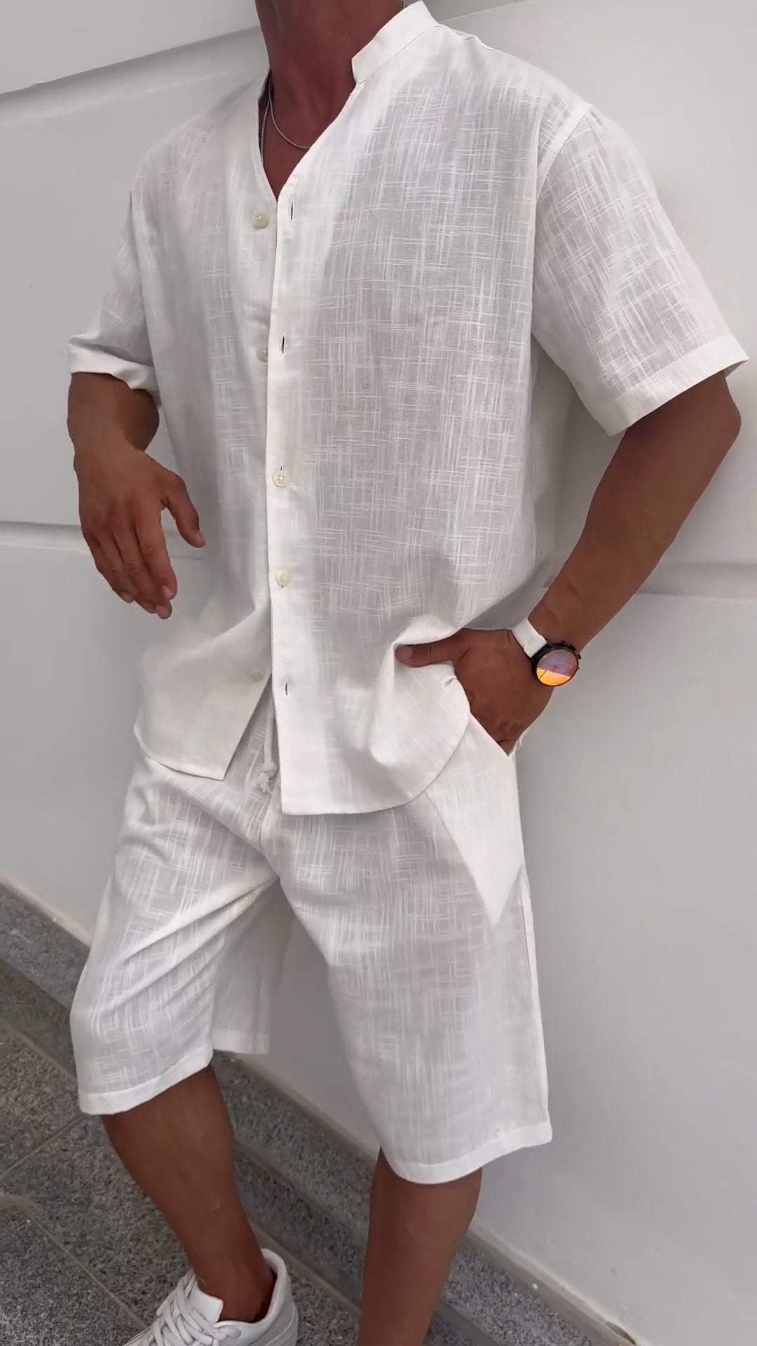 Men's V-neck Short-sleeved Casual Suit