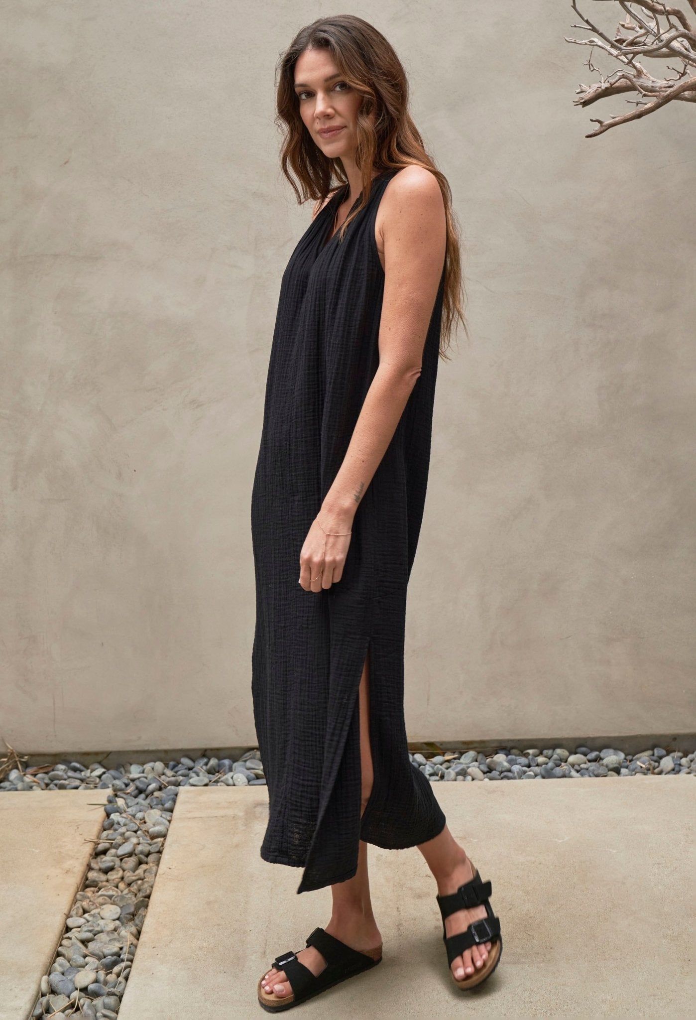 Sleeveless Black Gauze Midi Dress with Pockets