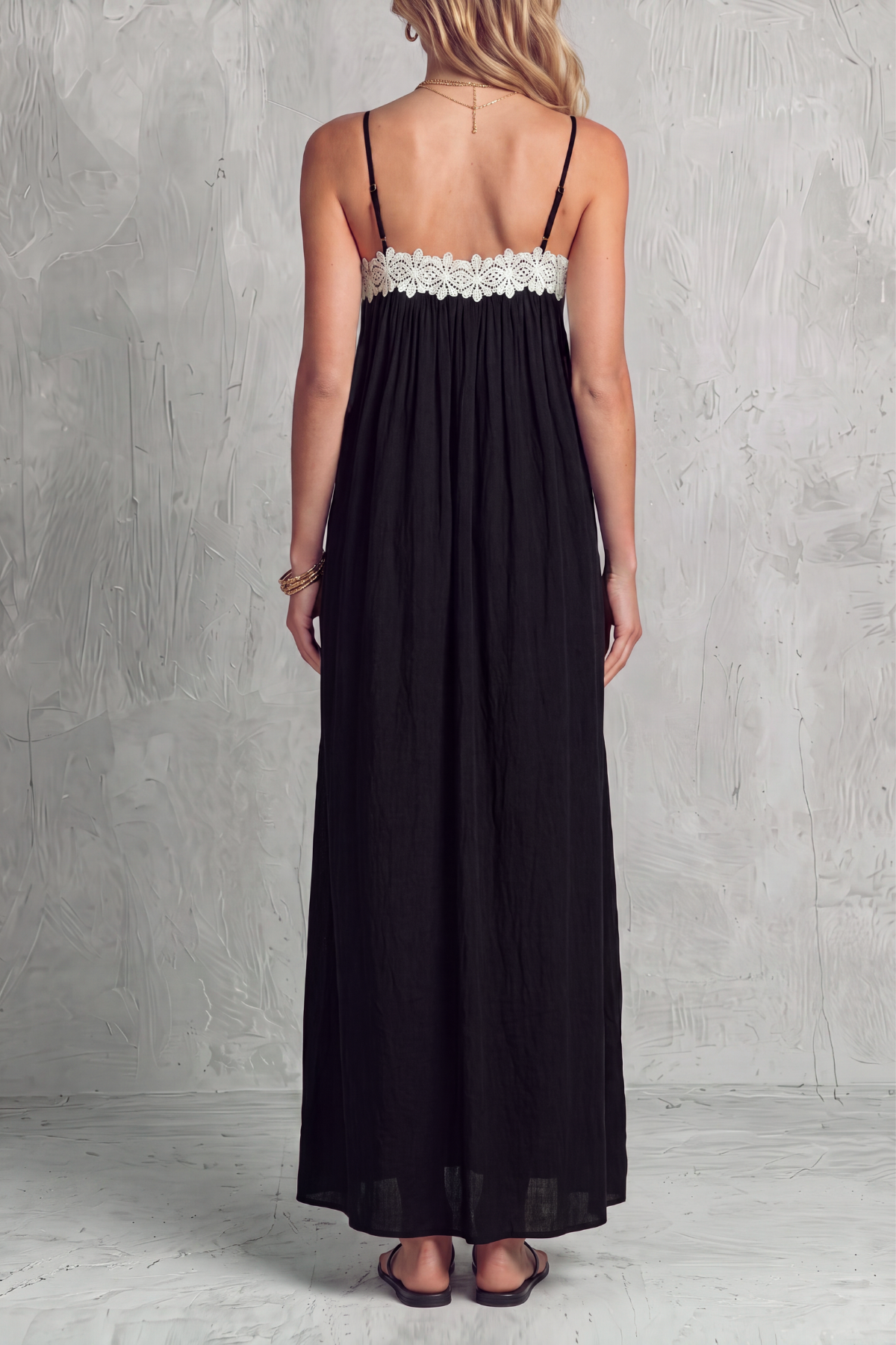 Avyra Spaghetti Lace Maxi Dress