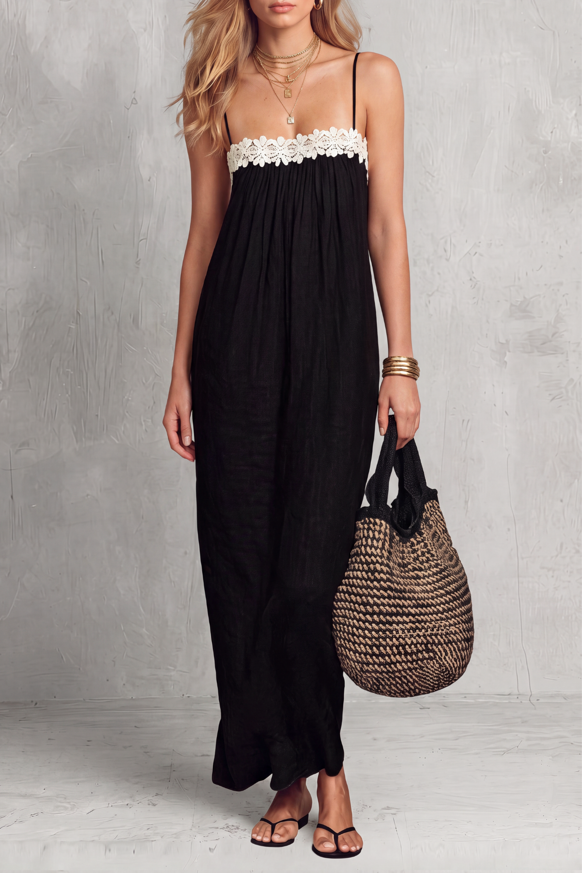 Avyra Spaghetti Lace Maxi Dress