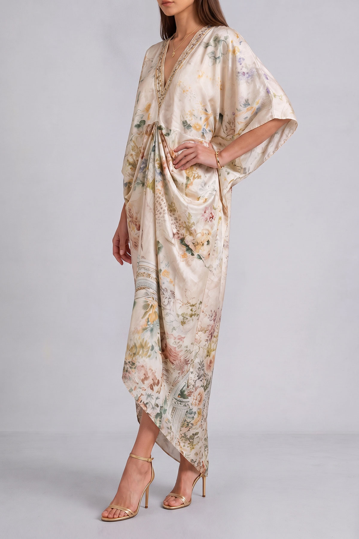 Lyla Batwing Sleeves Floral Maxi Dress