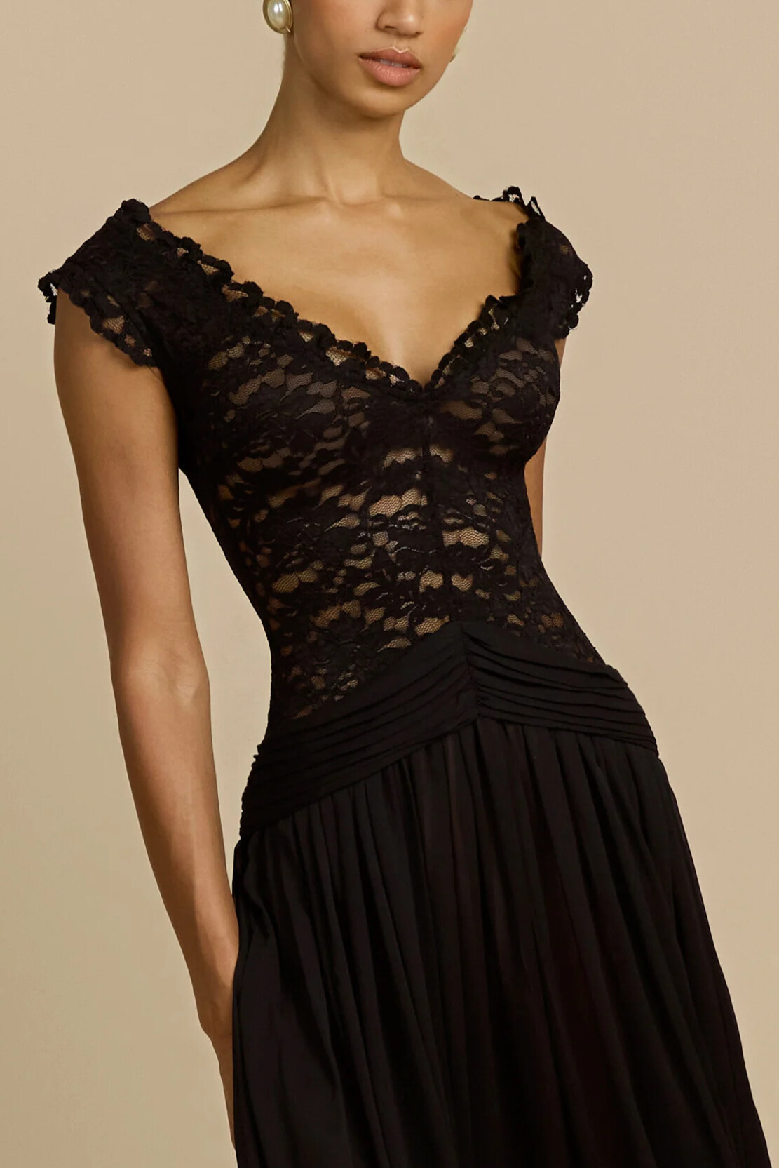 Liola V Neck Lace Ruched Maxi Dress In Black