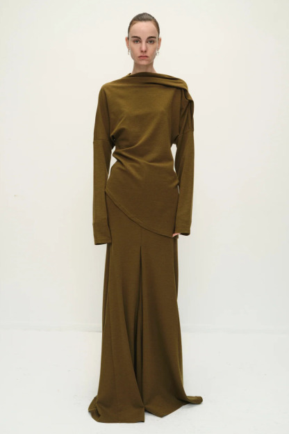 Fidelia Asymmetric Shoulder Long Sleeve Skirt Set In Olive